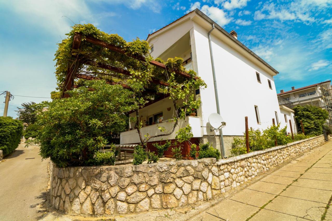Apartments Edo With Terrace Baška Dış mekan fotoğraf